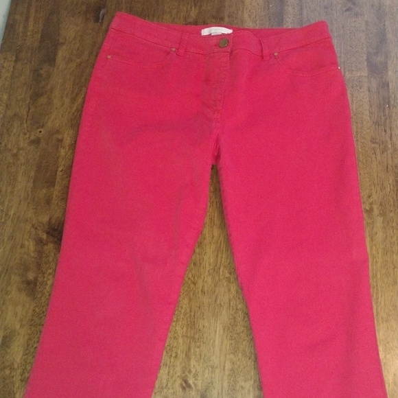 Chico's Ankle Red Pink Pants With Zipper Detail Near Ankle 1/8 - Picture 3 of 10